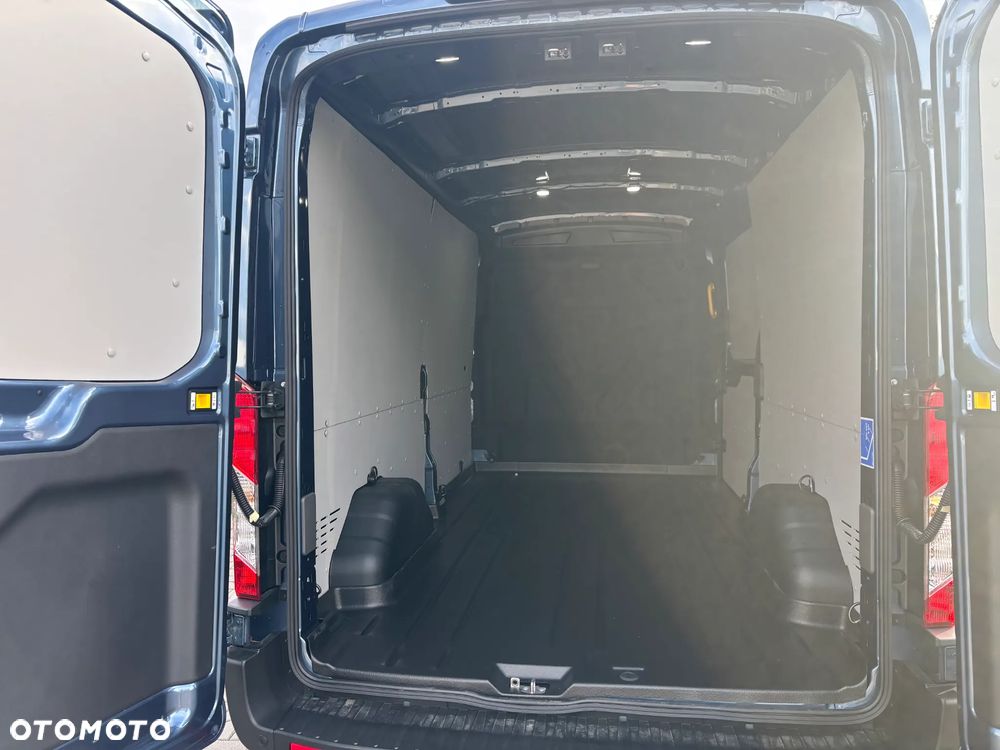 Ford Transit - 6
