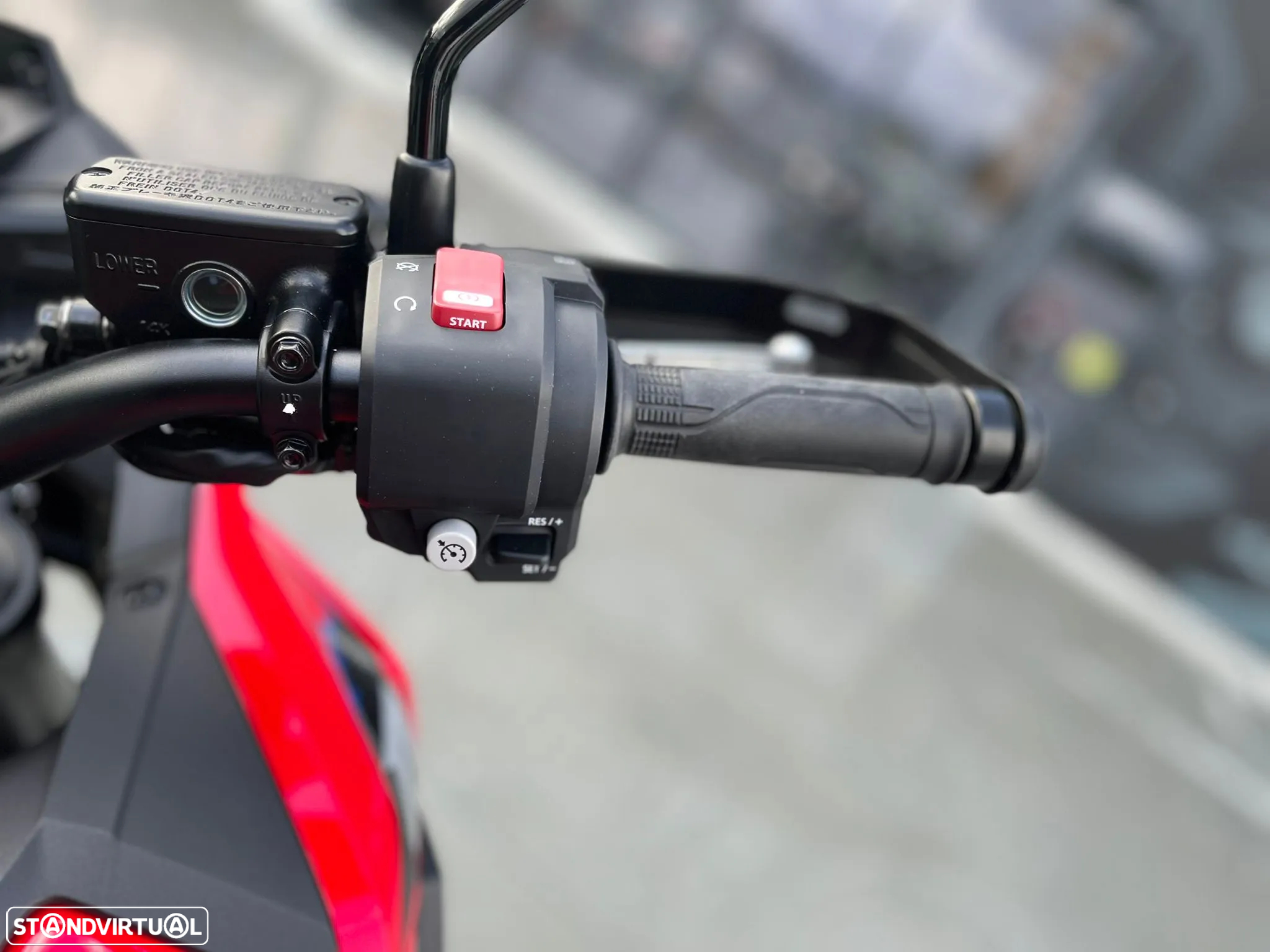 Honda CRF 1100l AFRICA TWIN 2025 - 15