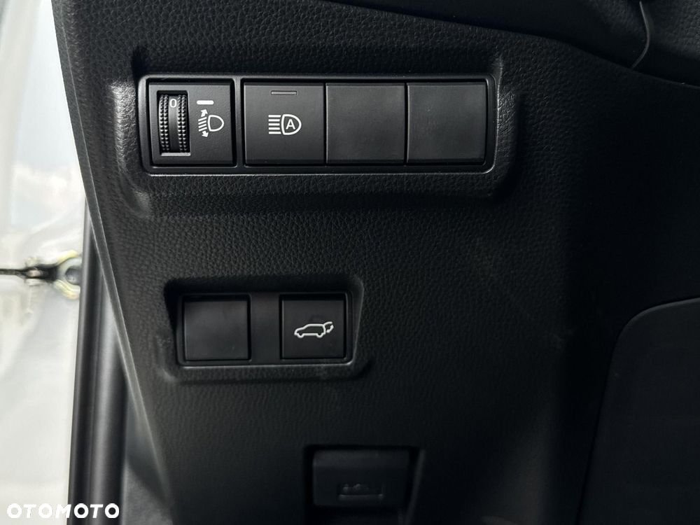 Toyota Corolla Cross - 28