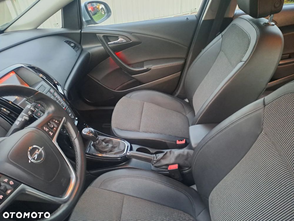 Opel Astra 1.4 Turbo Edition Sport - 24