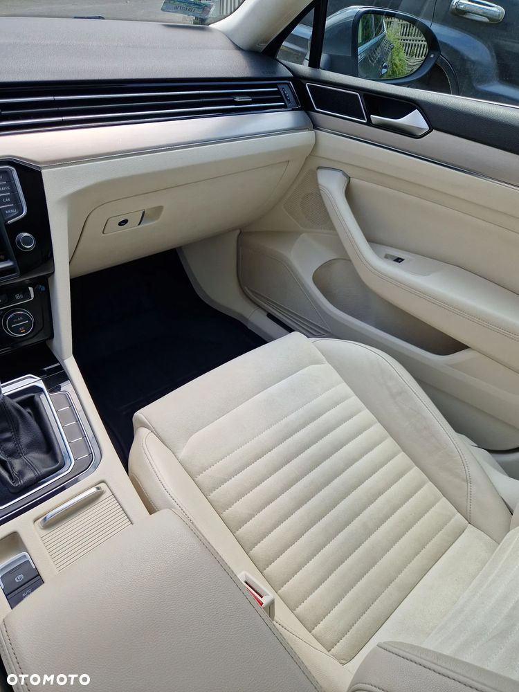 Volkswagen Passat 1.8 TSI BMT Comfortline DSG - 21