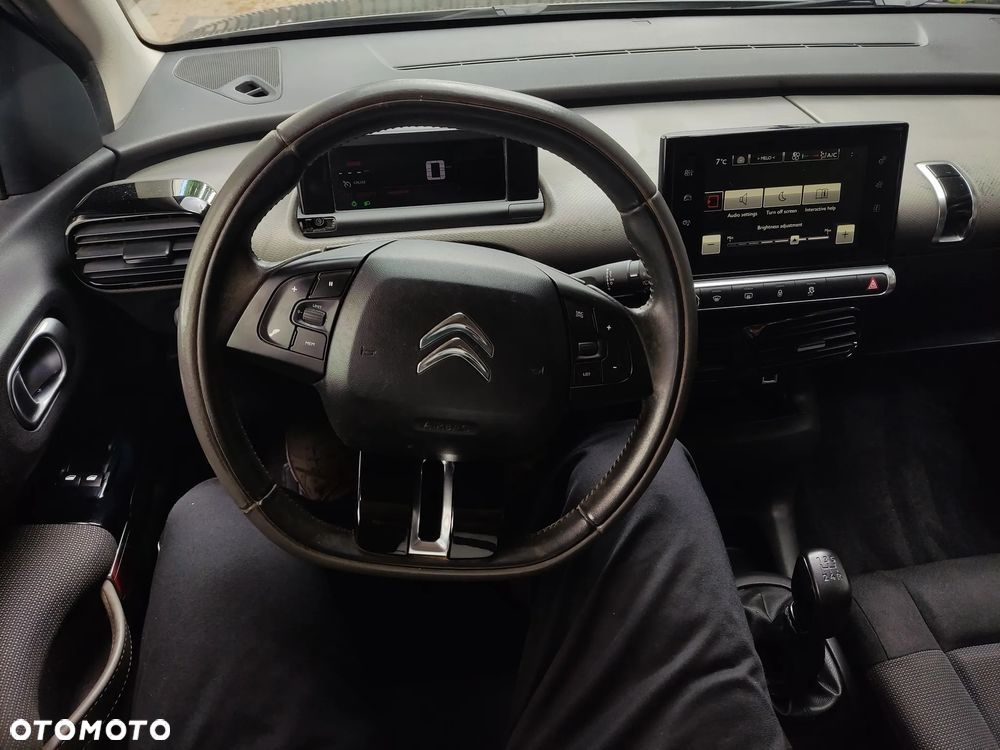 Citroën C4 Cactus - 28