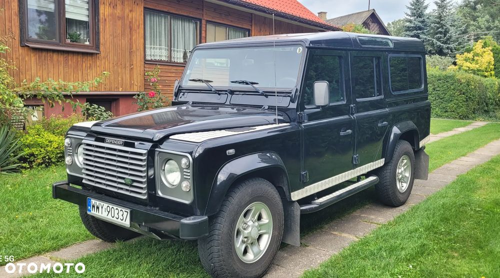 Land Rover Defender - 5