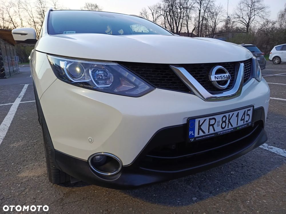 Nissan Qashqai 1.6 DCi 4x4 Tekna EU6 - 14