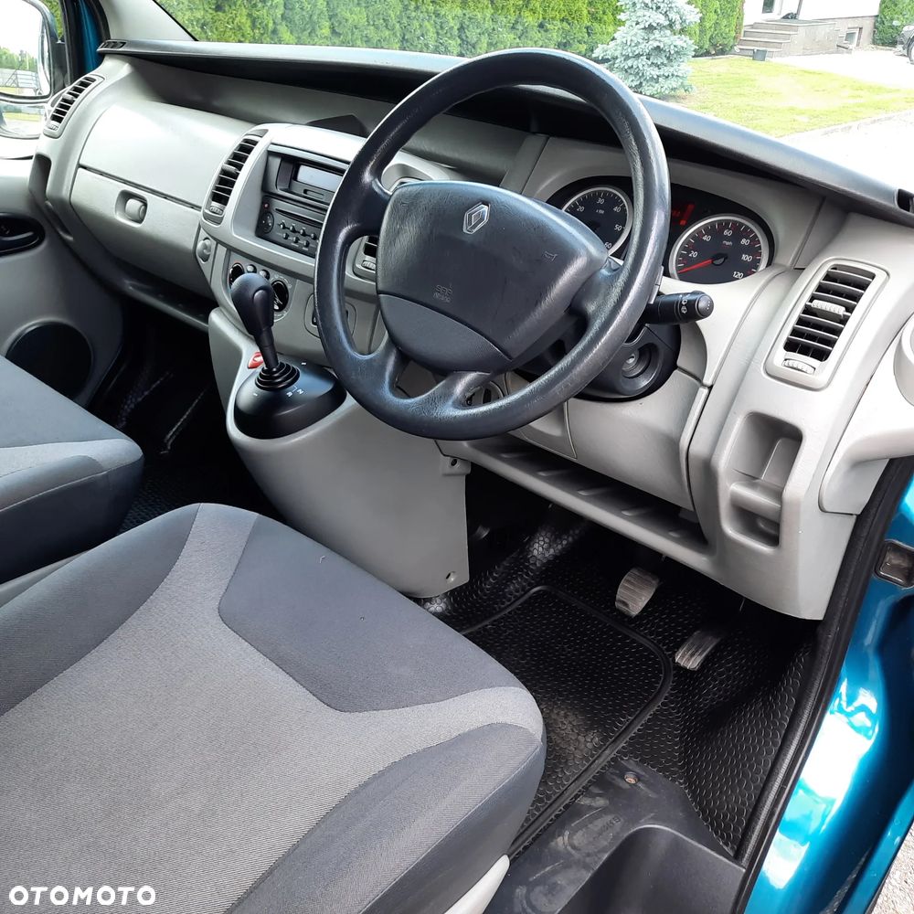 Renault Trafic L1H1 Passenger Lux Quick - 25