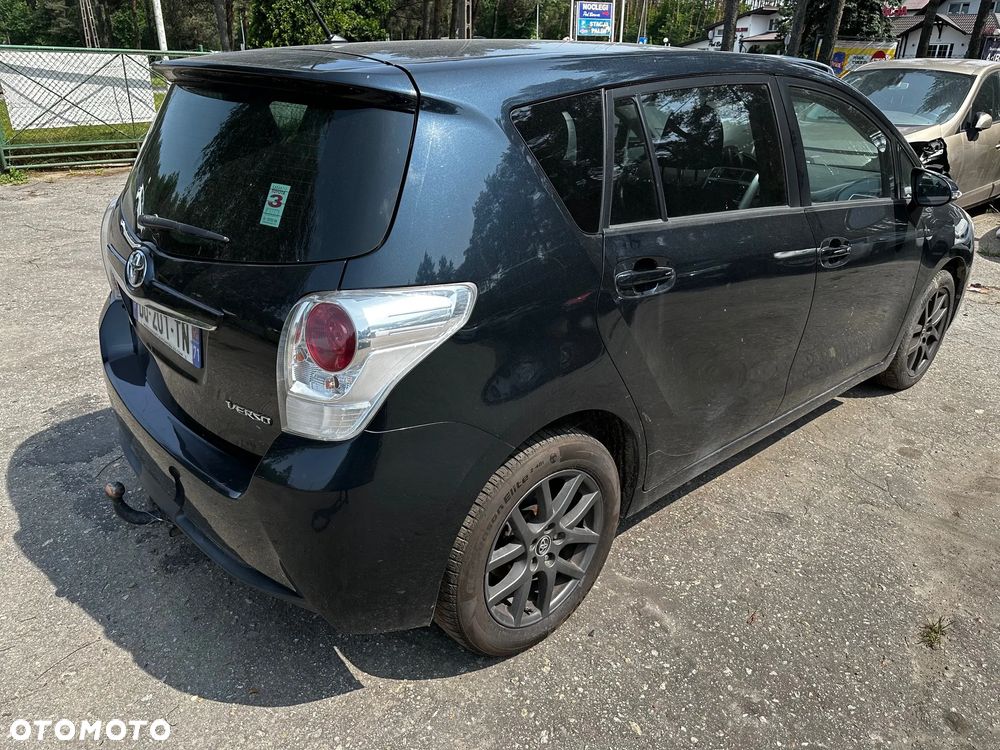 Toyota Verso - 2