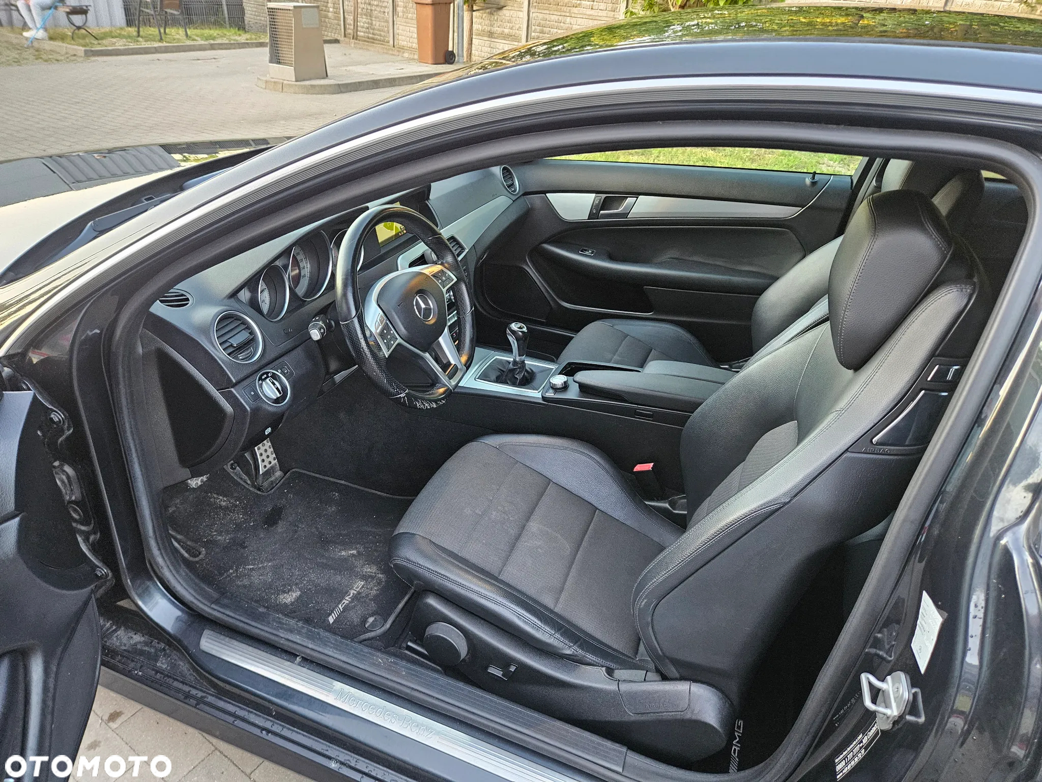 Mercedes-Benz Klasa C 180 Coupe AMG Line - 24