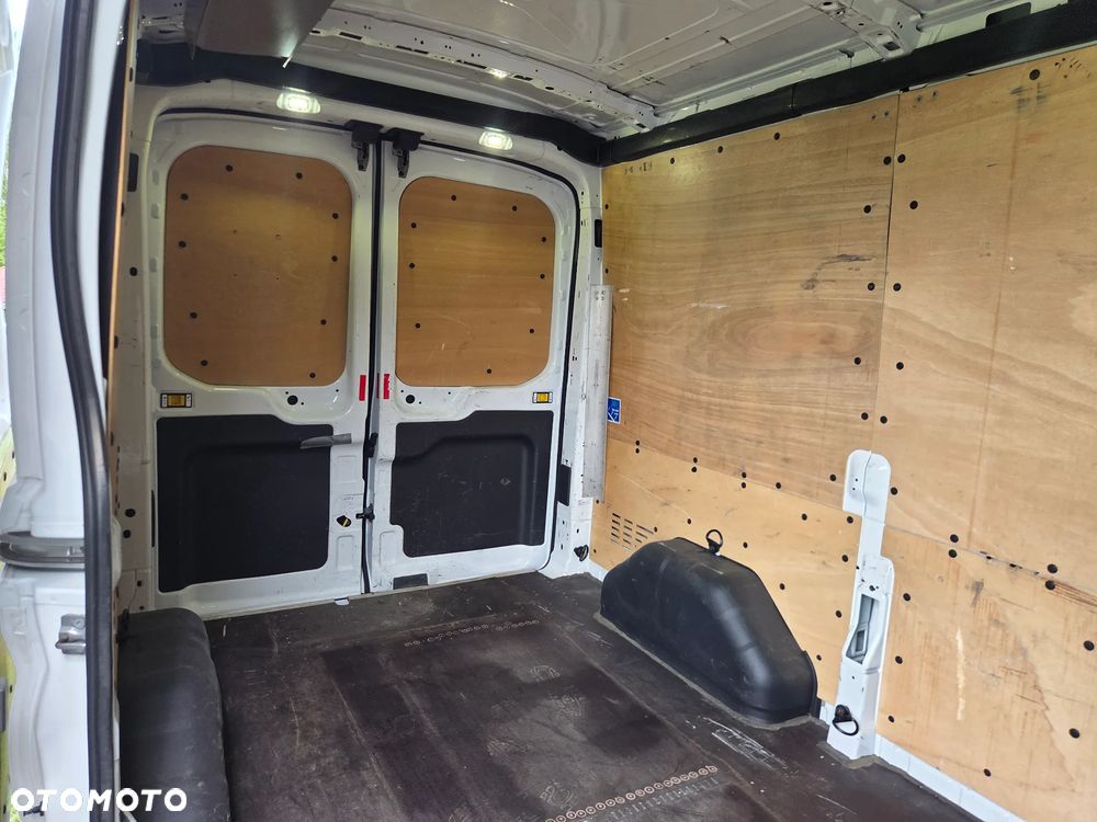 Ford Transit 350 L2H2 - 11