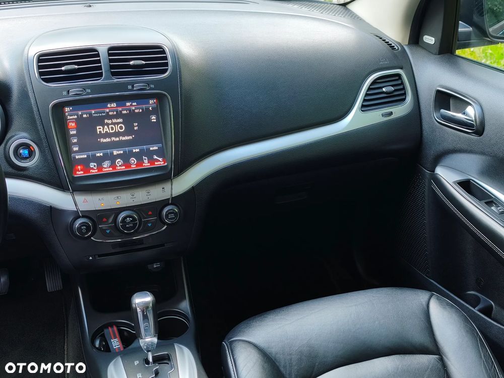 Fiat Freemont 2.0 Multijet Lounge AWD - 24