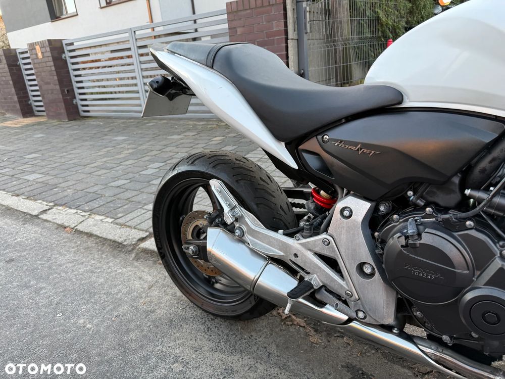 Honda Hornet - 25