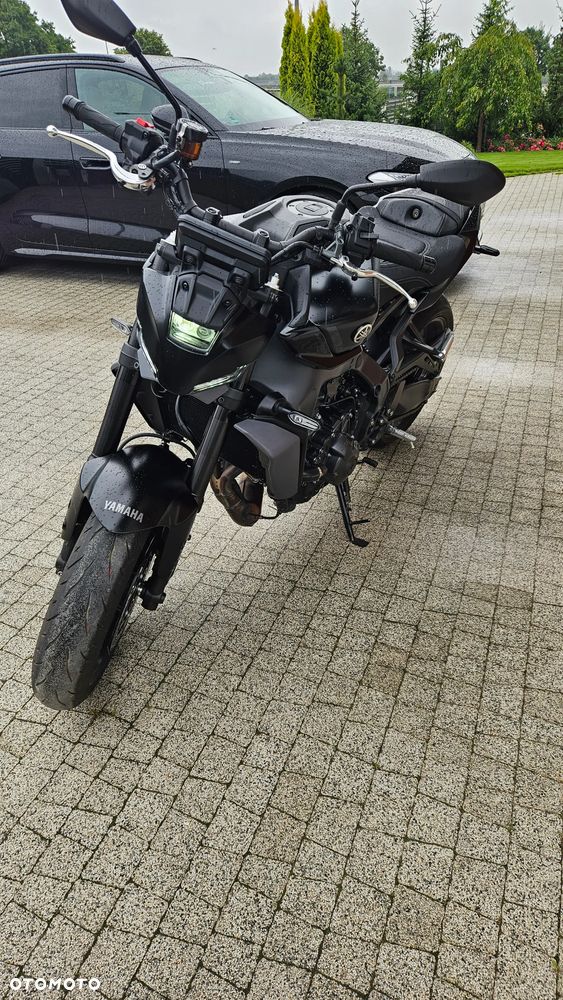 Yamaha MT - 6