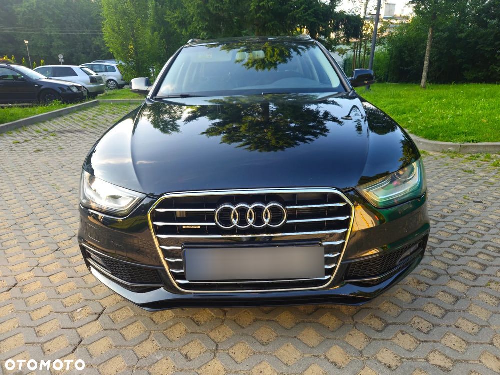 Audi A4 Avant - 1