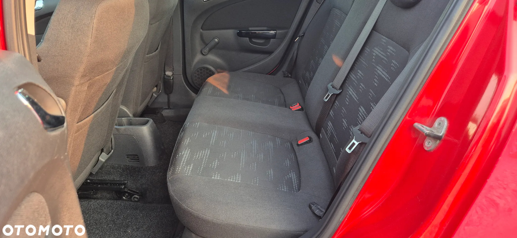Opel Corsa 1.2 16V (ecoFLEX) Color Edition - 17