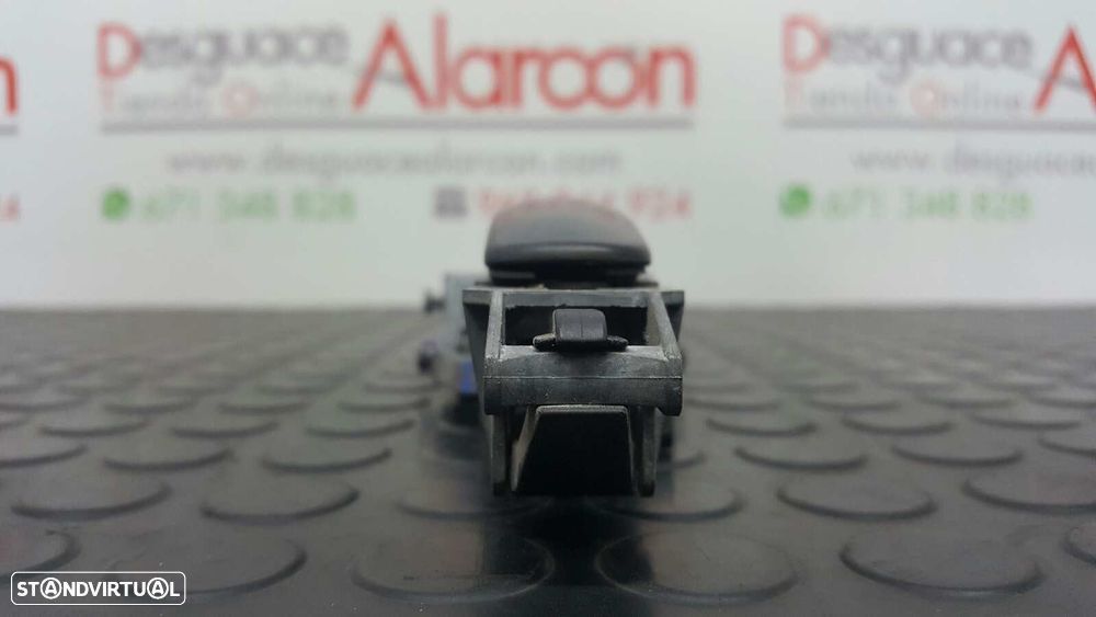 PUXADOR EXTERIOR TRASEIRO ESQUERDO VOLKSWAGEN GOLF V BERLINA (1K1) HIGHLINE - 2