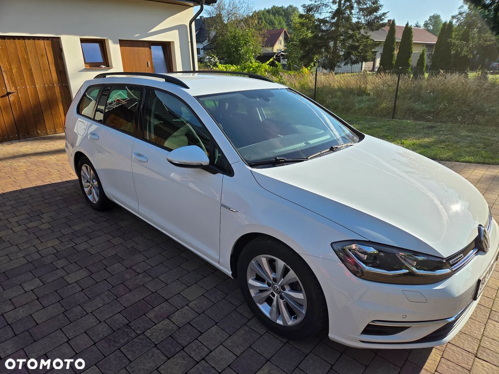Volkswagen Golf 1.5 TSI BMT Comfortline - 3