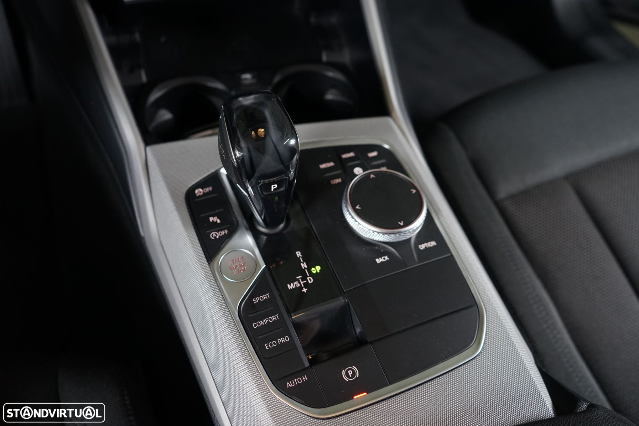 BMW 320 d xDrive Advantage Auto - 28