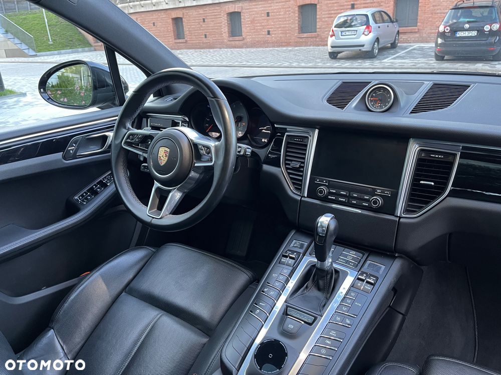 Porsche Macan S - 14