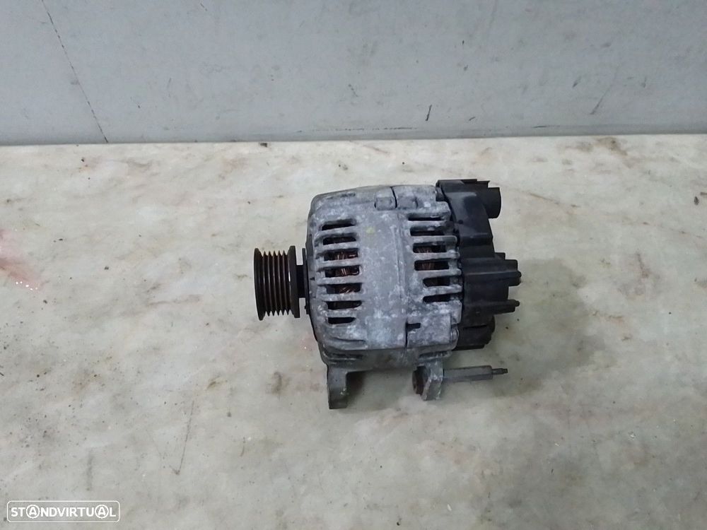 Alternador Volkswagen Golf Vi Van (5K1_) - 2