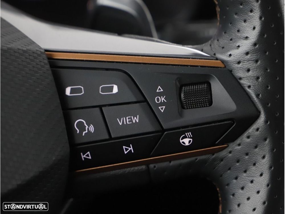 Cupra Formentor 1.4 e-Hybrid DSG VZ - 35