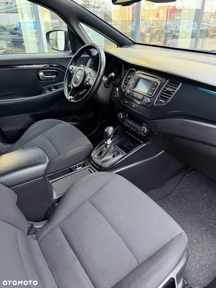 Kia Carens 1.7 CRDi XL 7os - 15