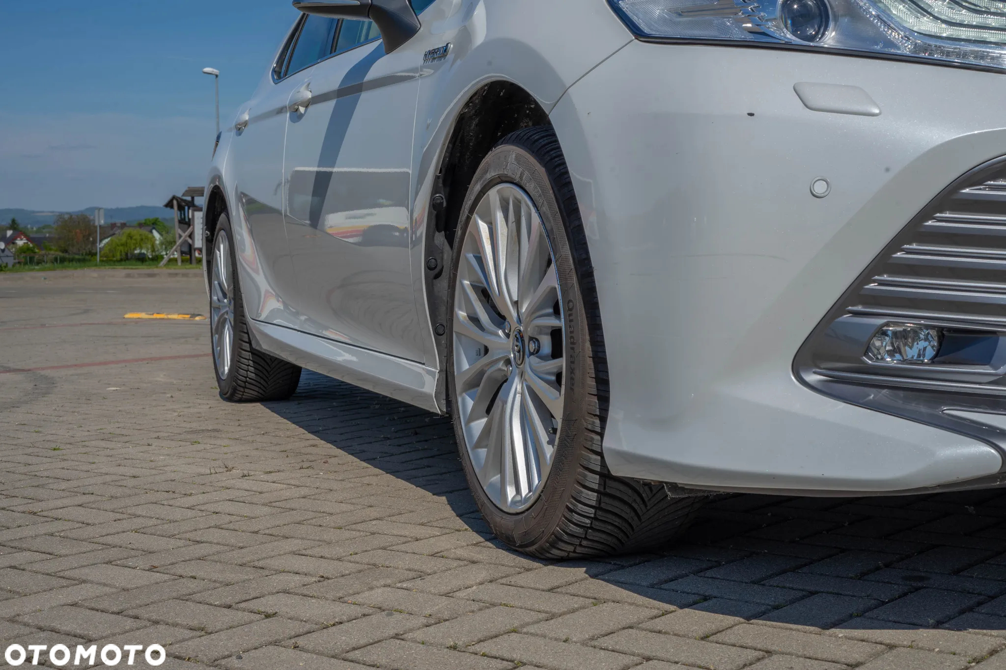 Toyota Camry 2.5 Hybrid Executive CVT - 17