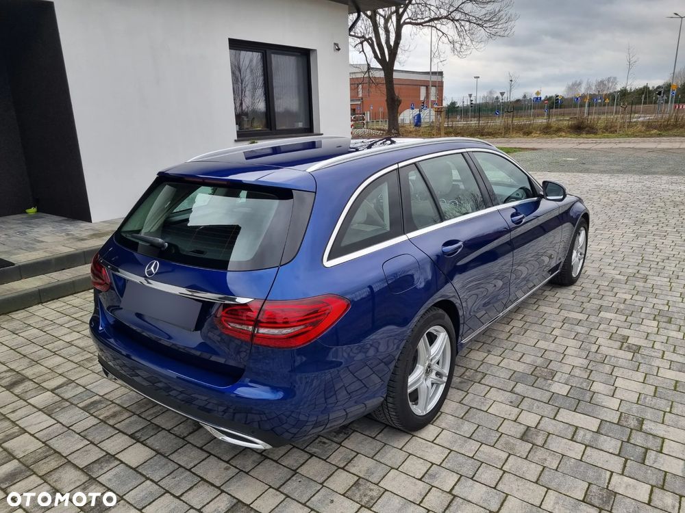 Mercedes-Benz Klasa C 220 d 9G-TRONIC Exclusive - 10
