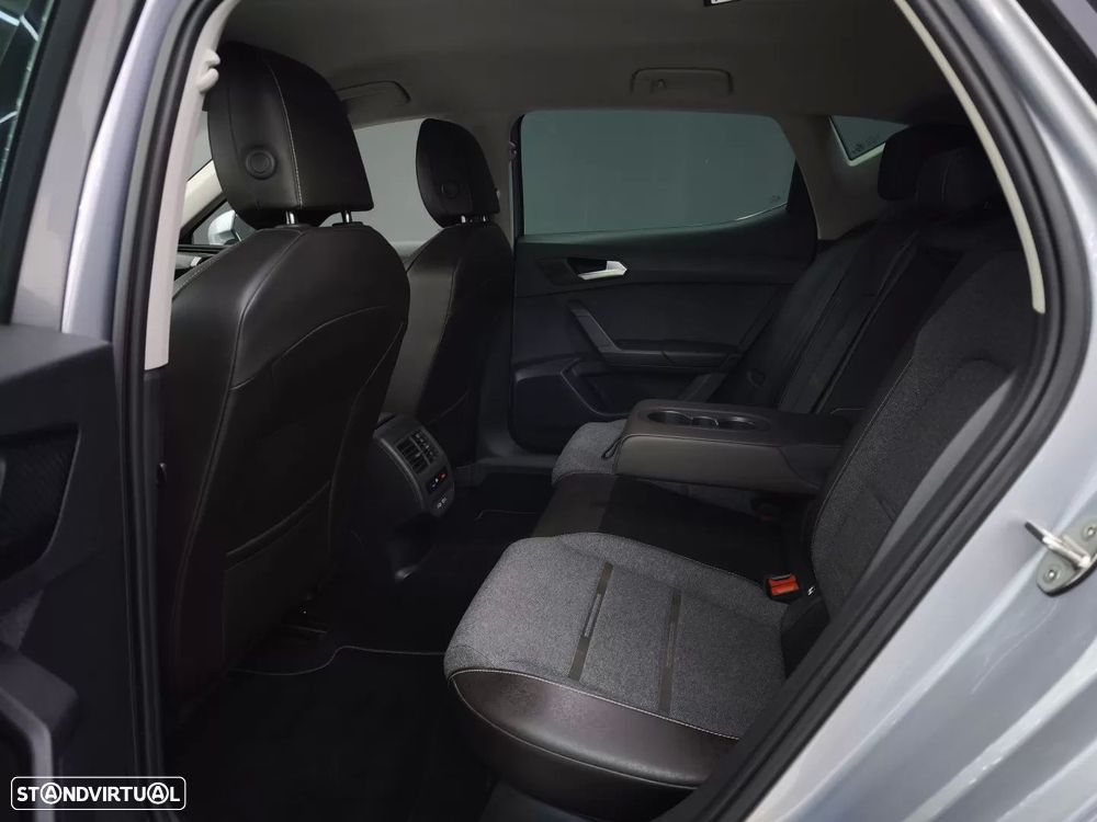 SEAT Leon 1.5 eTSI ACT OPF DSG Xcellence - 40
