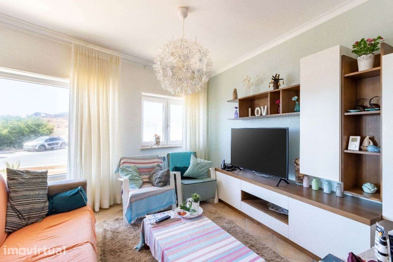 T2 frente ao mar com varanda, piscina e garagem  São Martinho do Porto - Grande imagem: 5/25