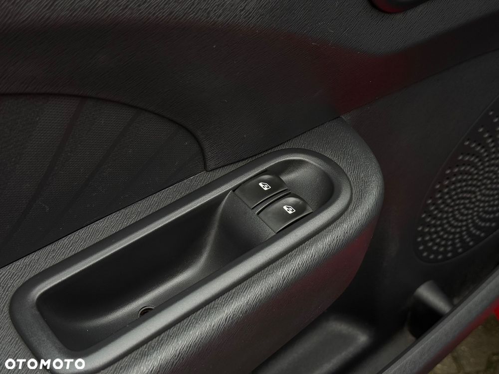 Renault Twingo 1.2 16V Wind Euro5 - 12