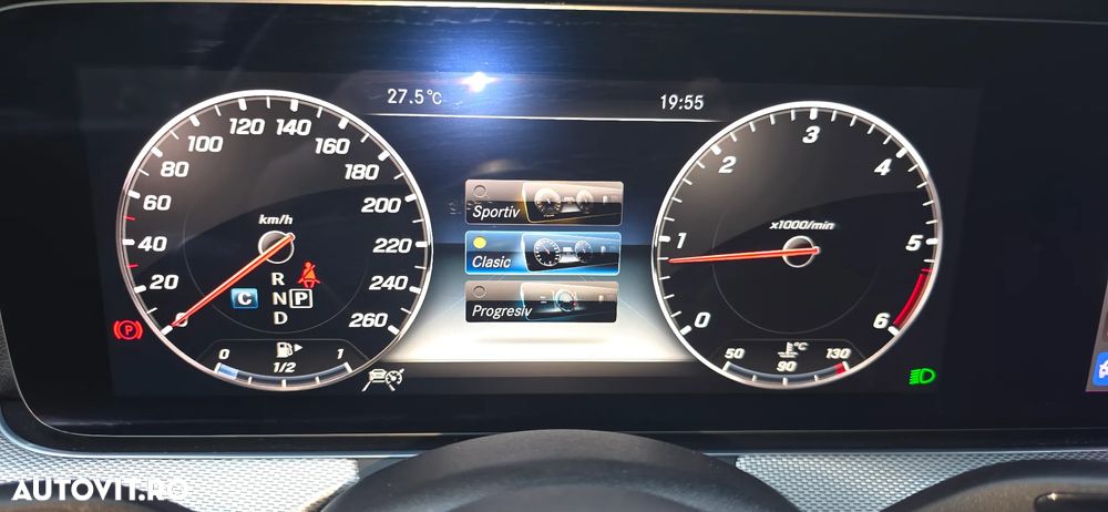 Mercedes-Benz E 220 d 4Matic 9G-TRONIC AMG Line - 28
