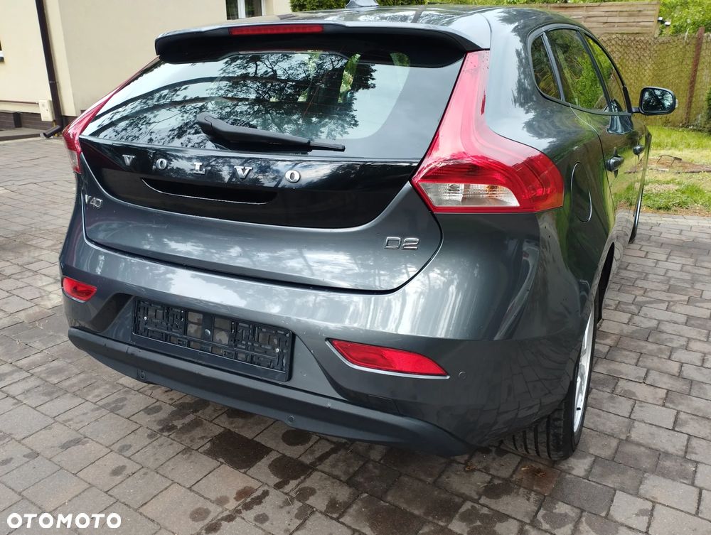 Volvo V40 D2 - 2