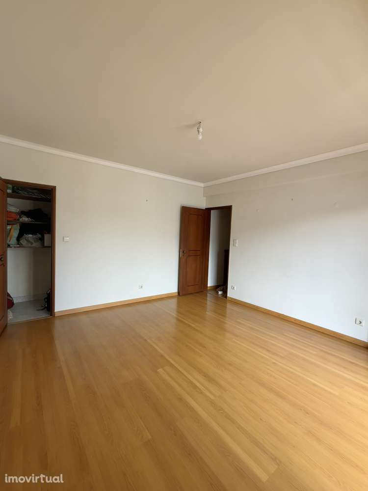 Apartamento Rua Diogo Cão, 19 - Grande imagem: 4/27