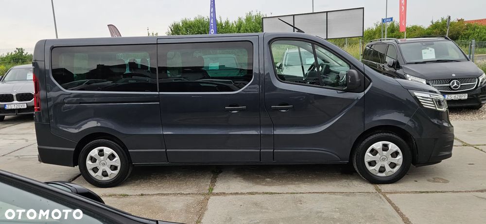 Renault Trafic 2.0 dCi - 9