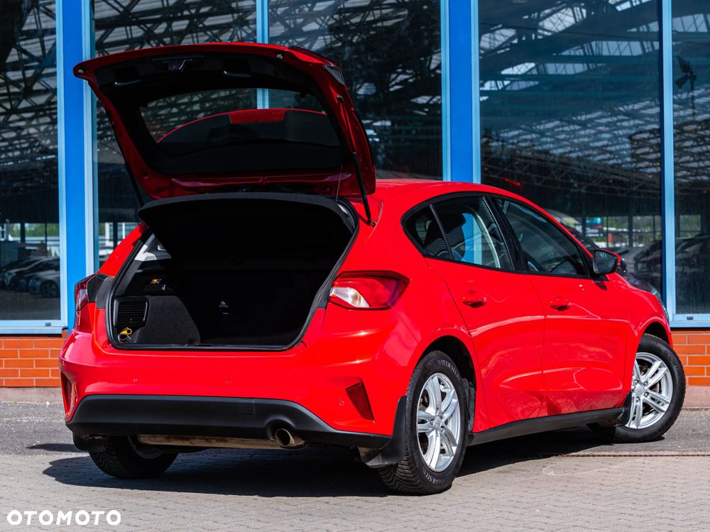 Ford Focus 1.0 EcoBoost Active Business - 10