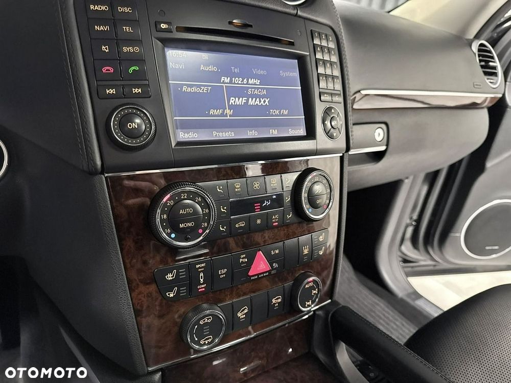 Mercedes-Benz GL 450 CDI DPF 4Matic 7G-TRONIC - 25