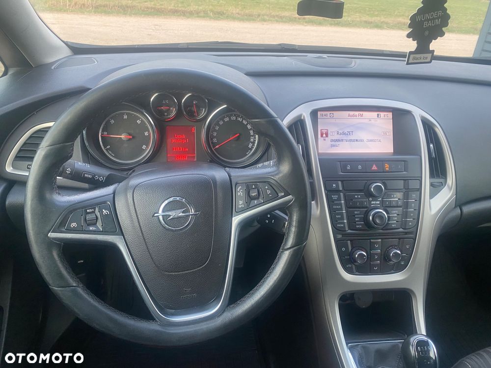 Opel Astra 1.7 CDTI DPF - 10