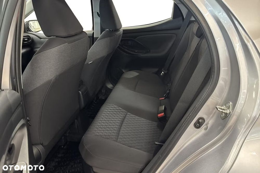 Toyota Yaris Hybrid 1.5 Active - 12