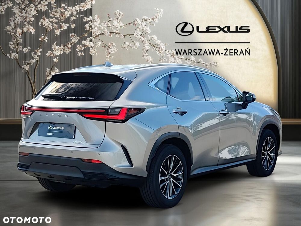 Lexus NX 350h Prestige 2WD - 7