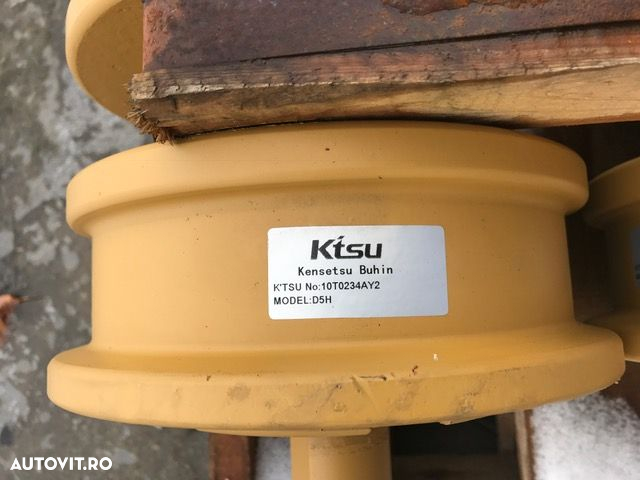 Oferta Speciala Role mars buldozere Caterpillar - 5