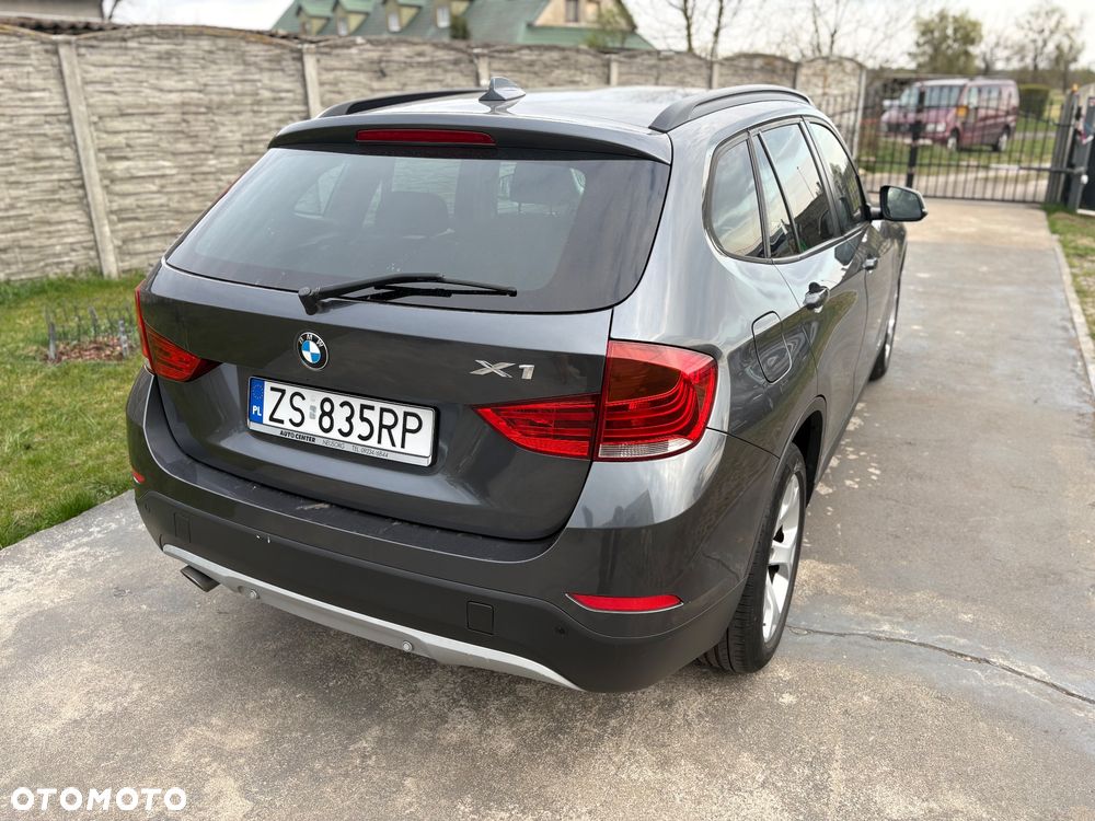 BMW X1 xDrive18d Sport Line - 8
