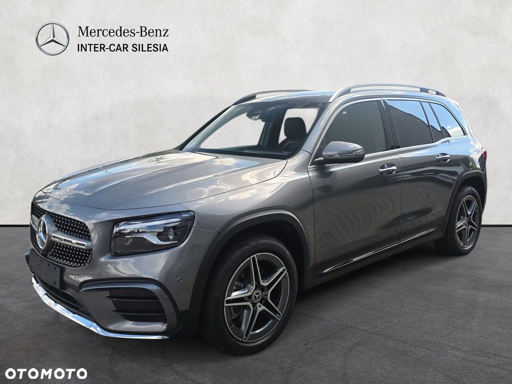 Mercedes-Benz GLB - 1