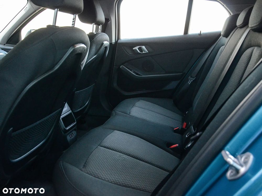 BMW Seria 1 118i Advantage - 25