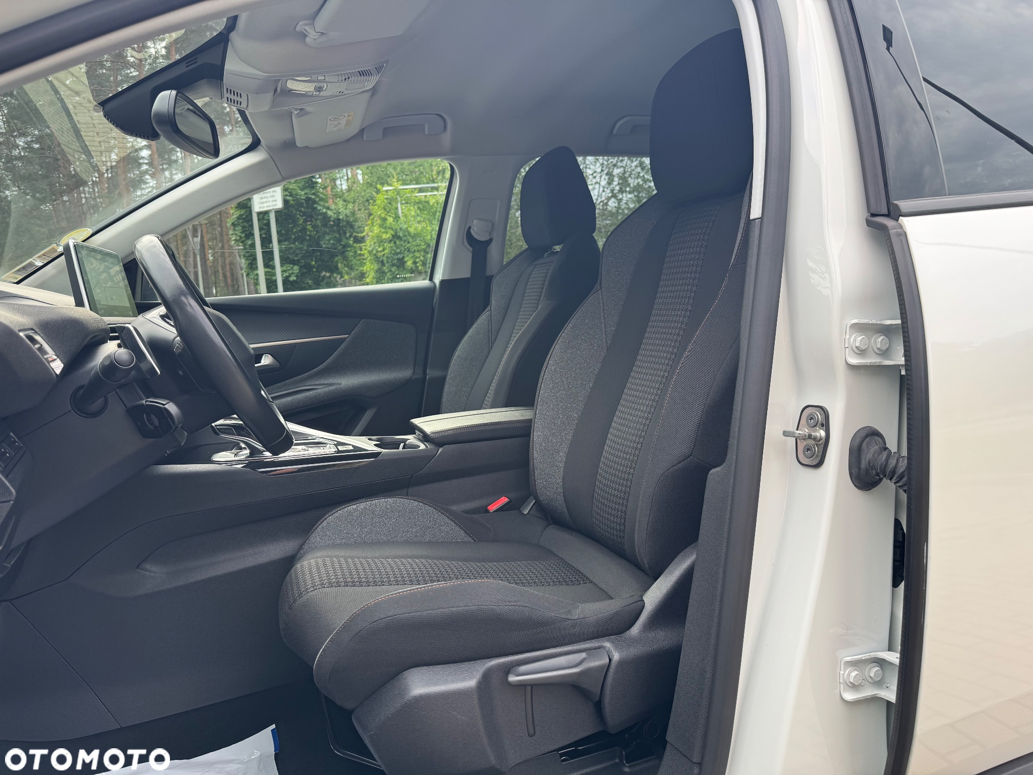 Peugeot 3008 BlueHDi 130 Stop & Start EAT8 Active Business-Paket - 13