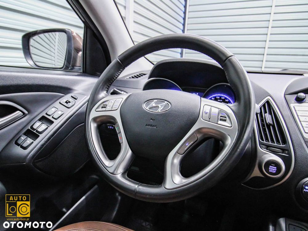 Hyundai ix35 2.0 CRDi 4WD Automatik Premium - 24