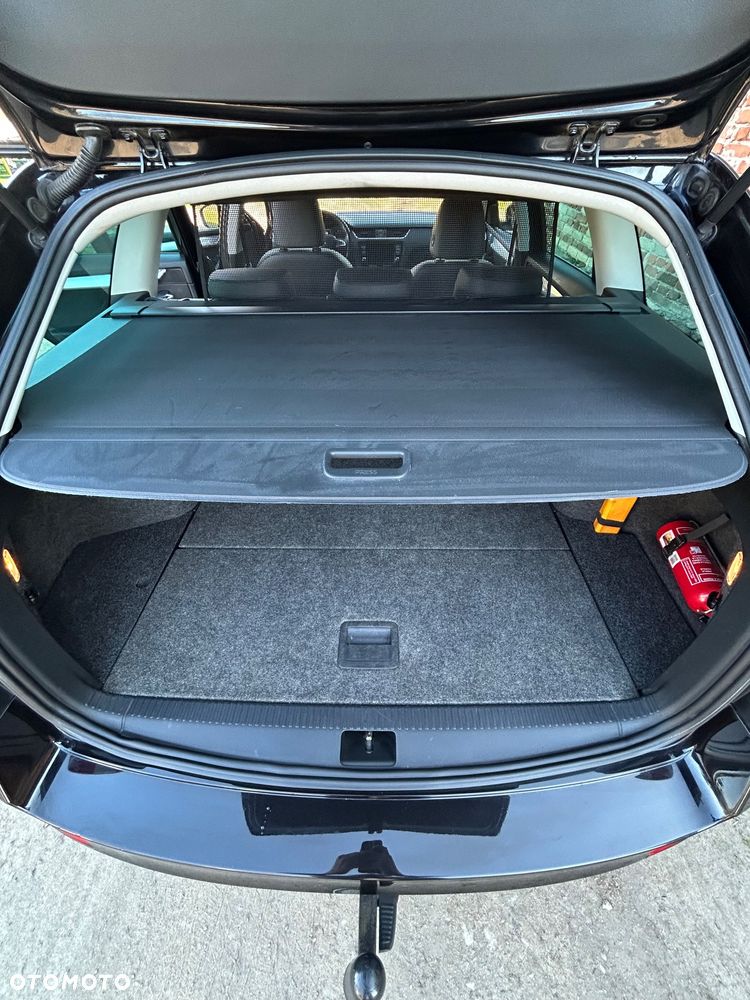 Skoda Octavia 1.6 TDI Ambition DSG - 23