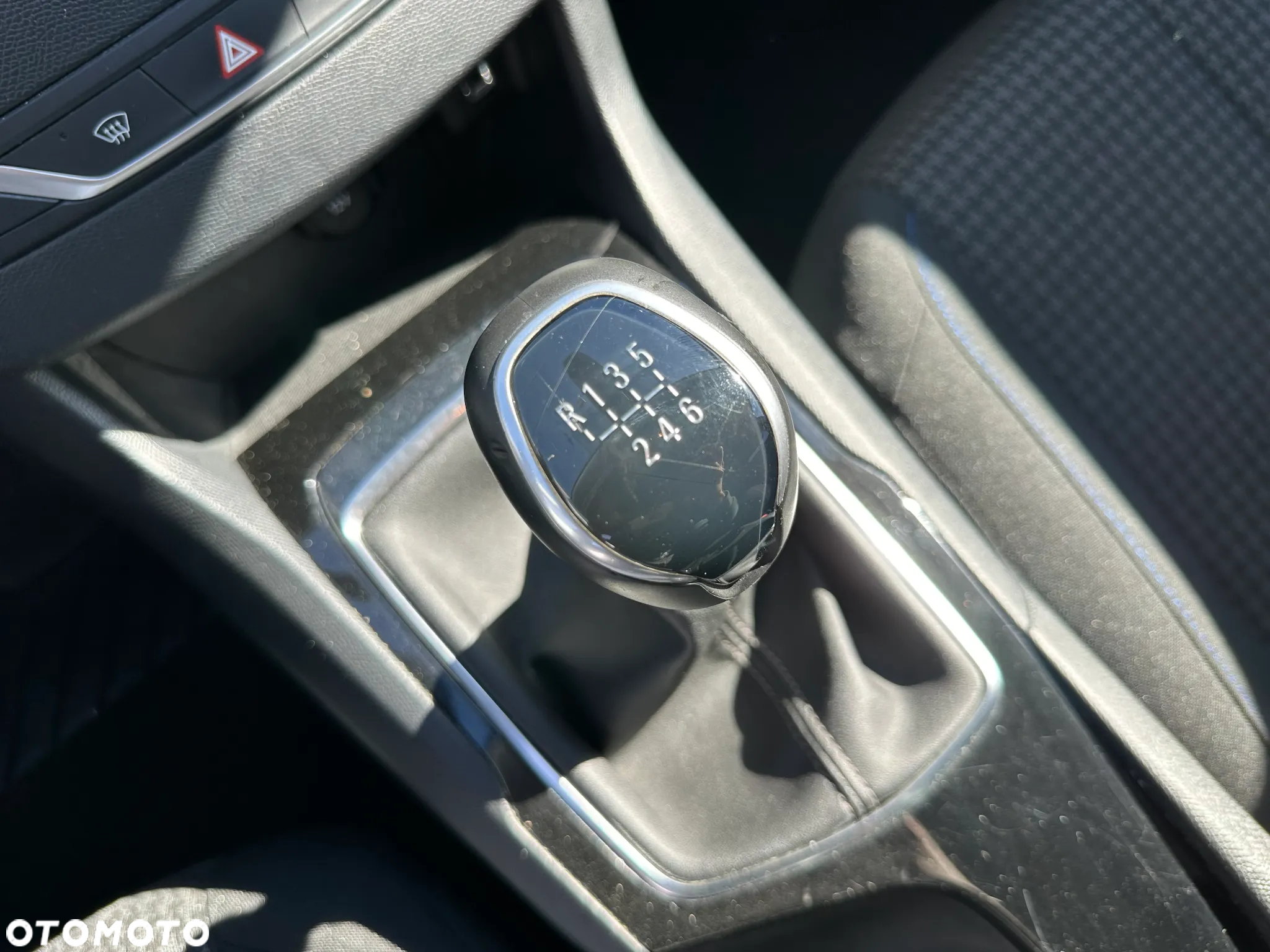 Peugeot 308 SW PureTech 110 Stop & Start Style - 25