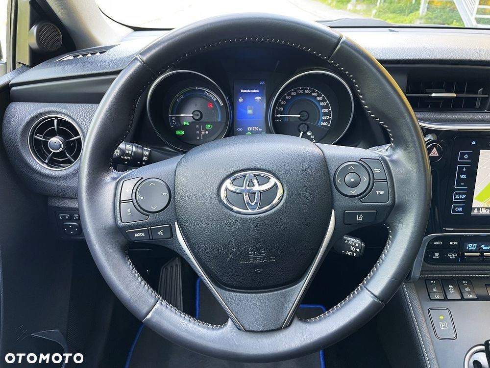Toyota Auris 1.8 HSD Prestige NAVI - 24