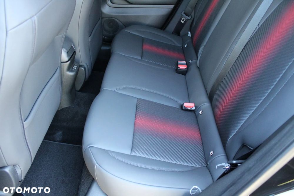Alfa Romeo Junior 1.2 mHEV Ibrida Q4 eDCT - 15