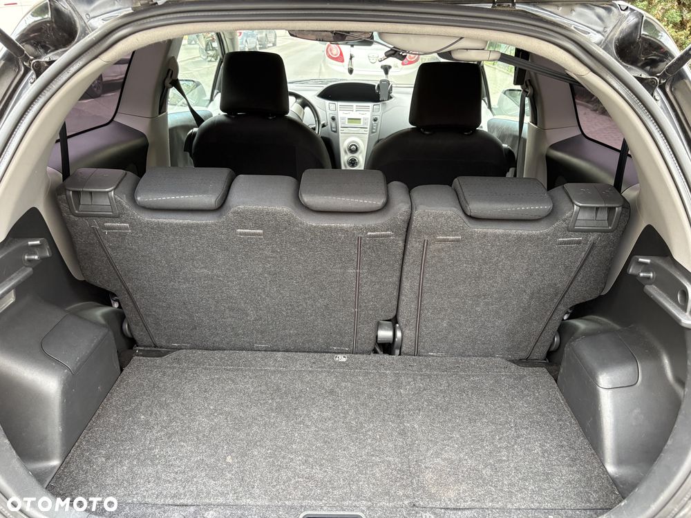 Toyota Yaris 1.0 Luna A/C - 5