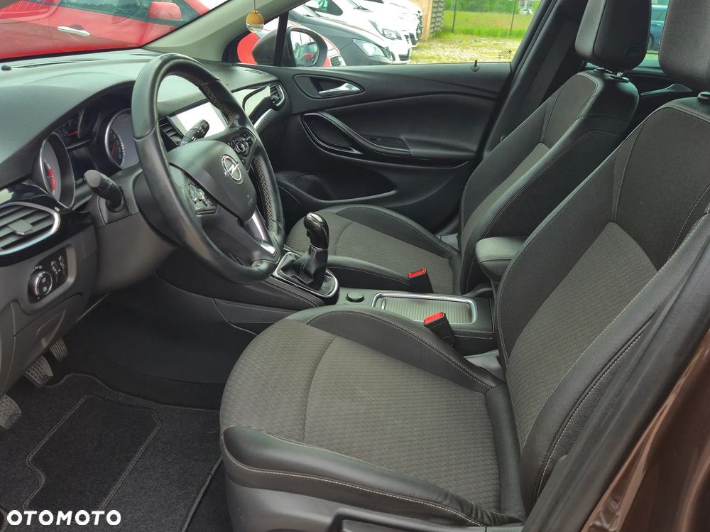 Opel Astra 1.4 Turbo Start/Stop 120 Jahre - 18